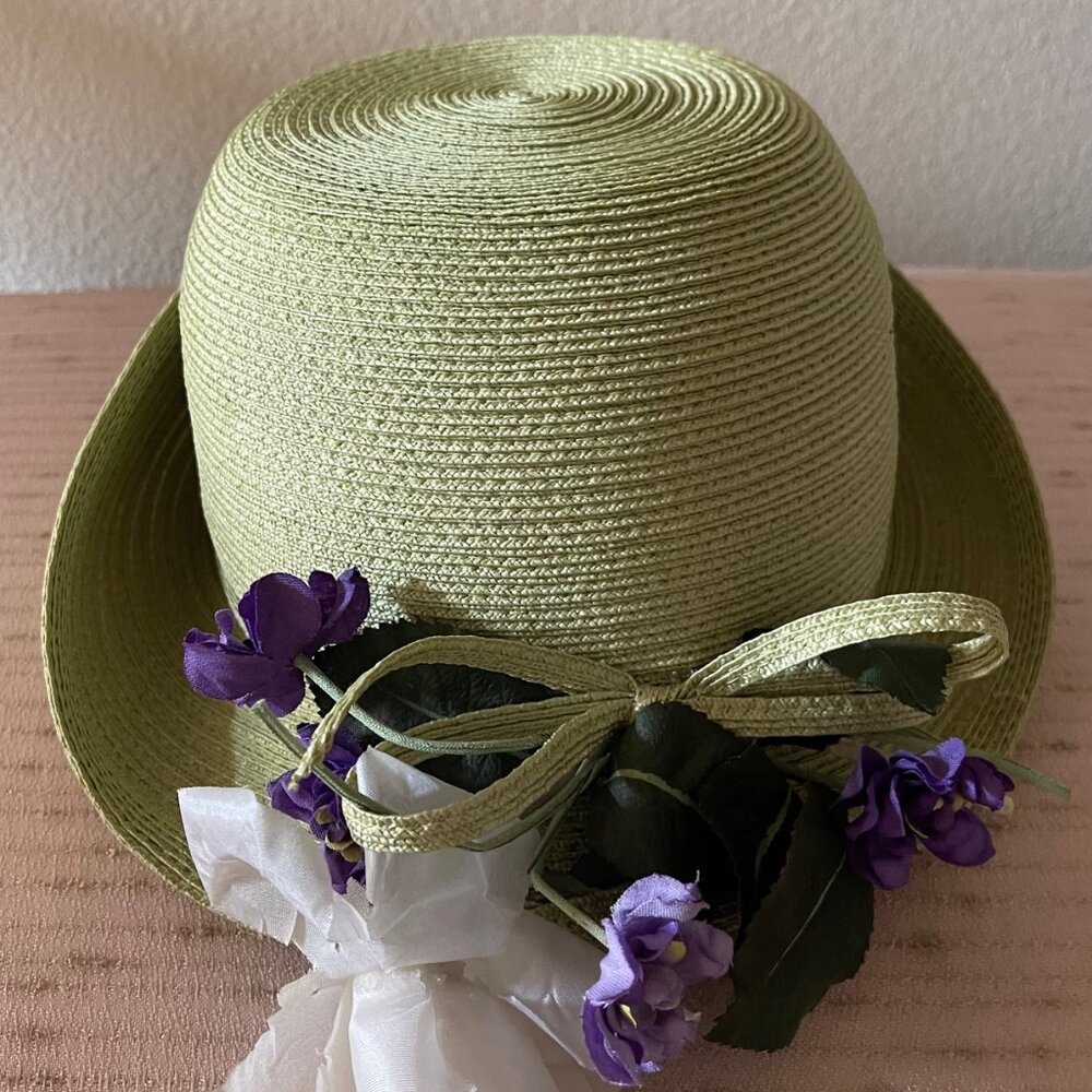 Frank Olive of New York Vintage Light Green Straw Hat